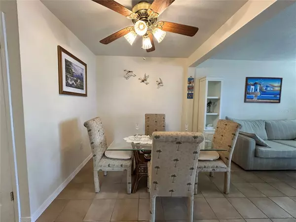 St Petersburg, FL 33711,4225 38TH AVE S #63F