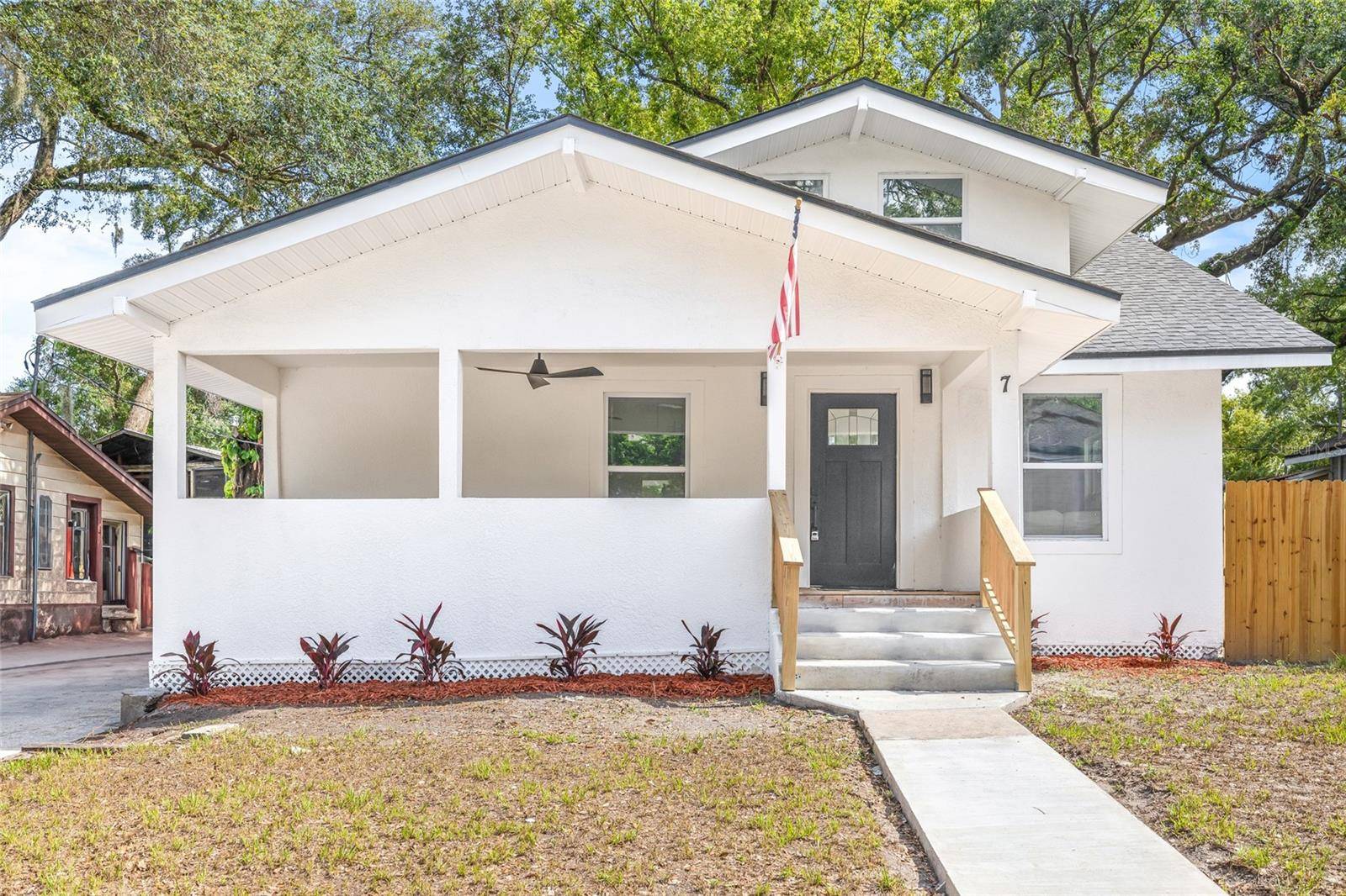 7 HAMILTON HEATH DR, Tampa, FL 33604