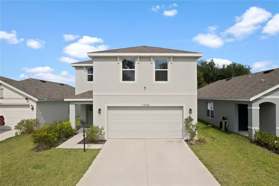 13734 WHISKEY DAISY DR, Dade City, FL 33525