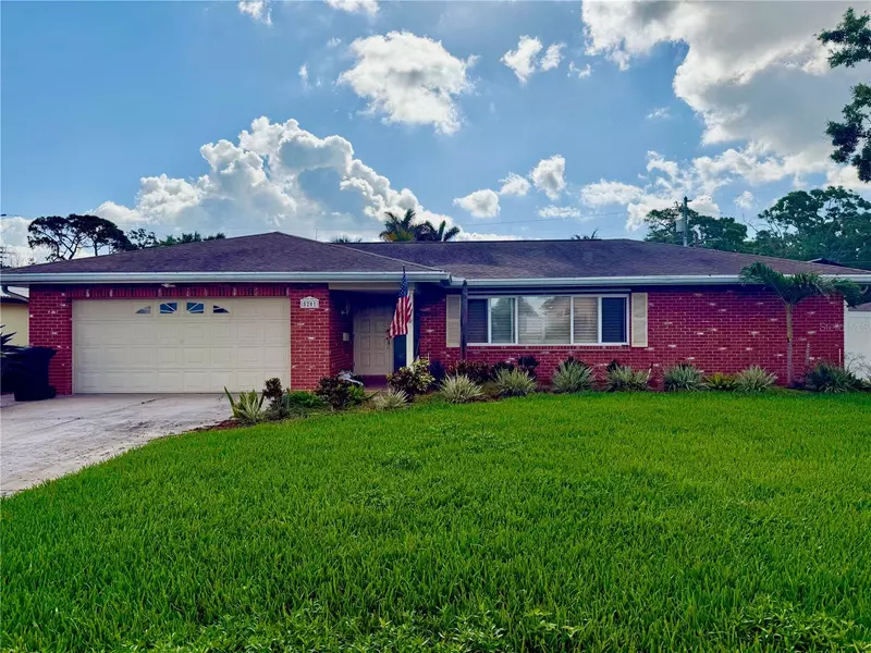 5201 DENVER ST NE, St Petersburg, FL 33703