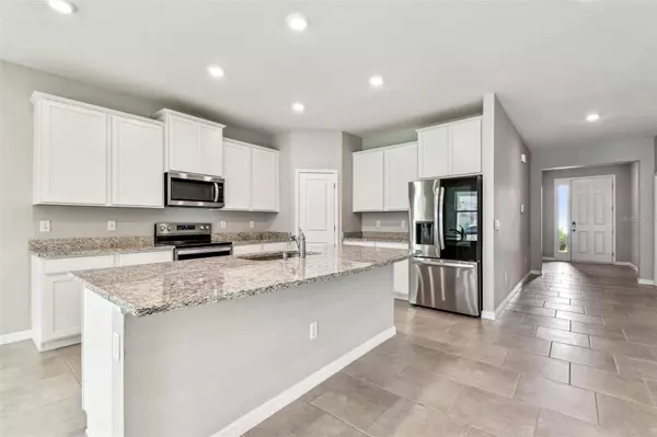 Wesley Chapel, FL 33545,33870 FIELD MAPLE LOOP
