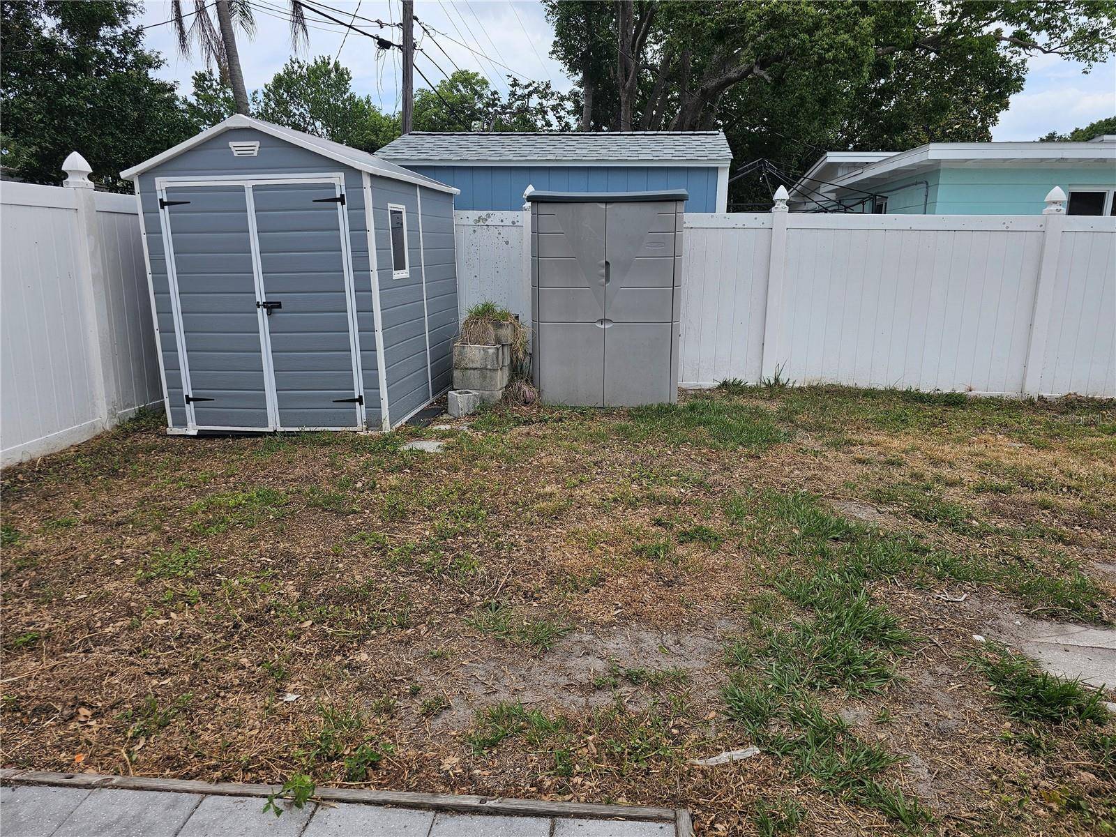 Largo, FL 33773,10264 117TH TER