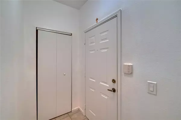 Palm Harbor, FL 34683,2220 CHIANTI PL #8-0828