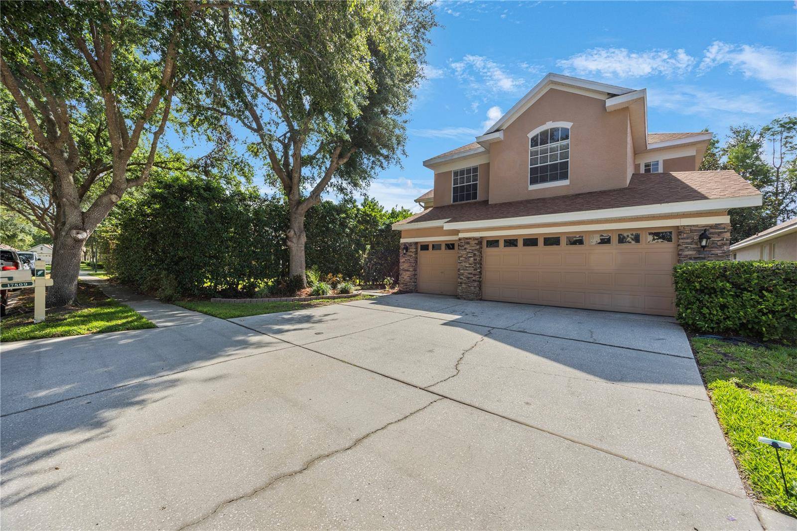 Tampa, FL 33647,17809 SANDPINE TRACE WAY