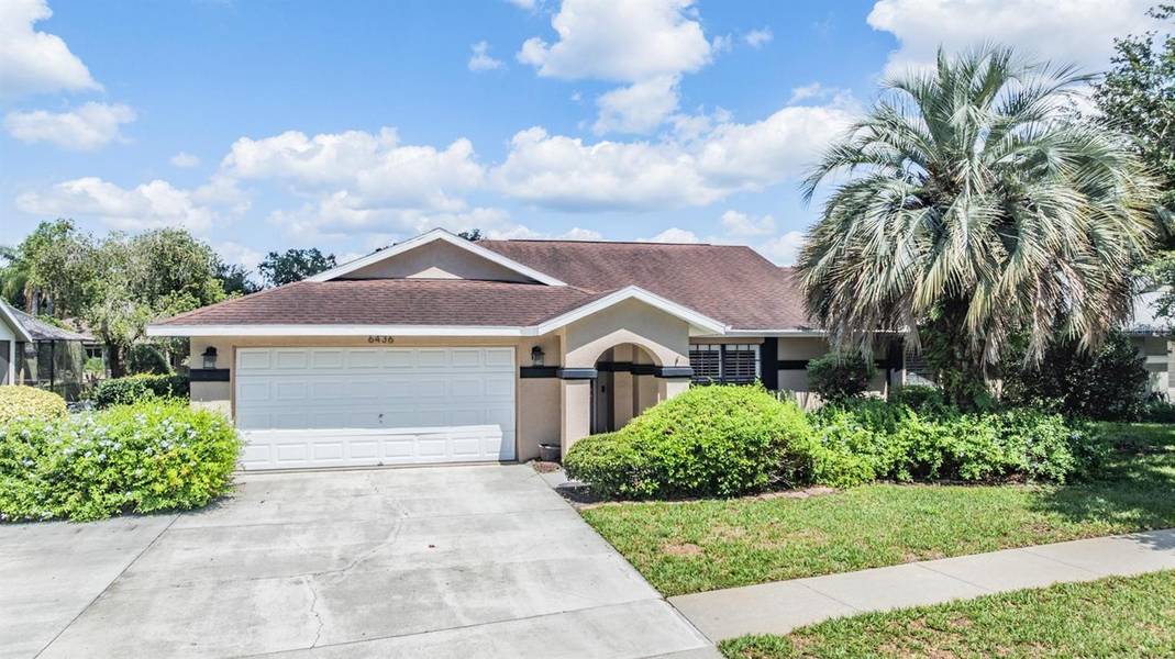 6436 HUNTINGTON DR, Zephyrhills, FL 33542