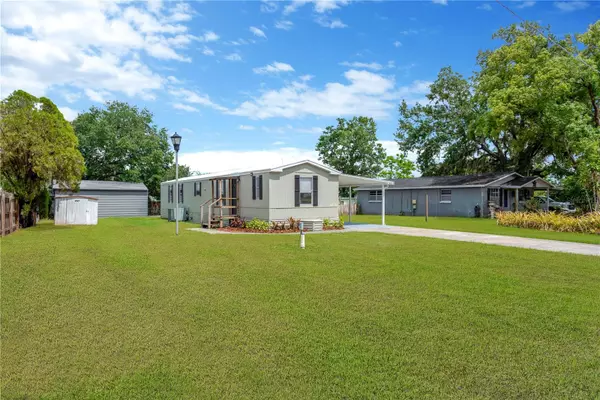 2204 VILLA DR, Valrico, FL 33594