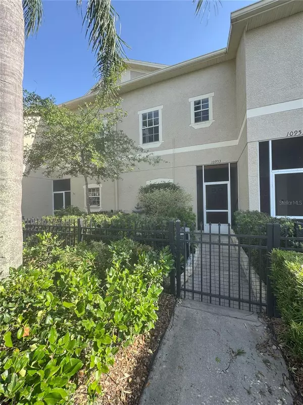 10953 WINTER CREST DR,  Riverview,  FL 33569