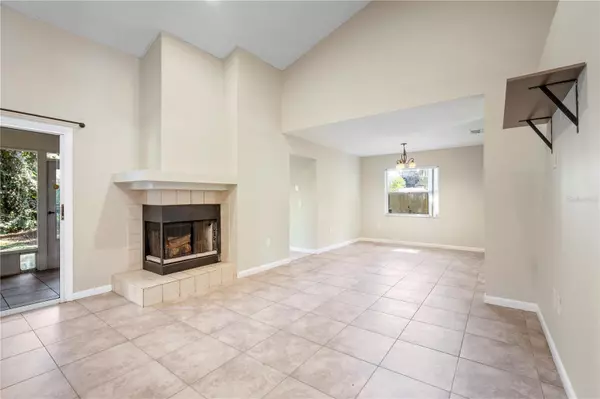 Lakeland, FL 33813,748 SAGEWOOD DR