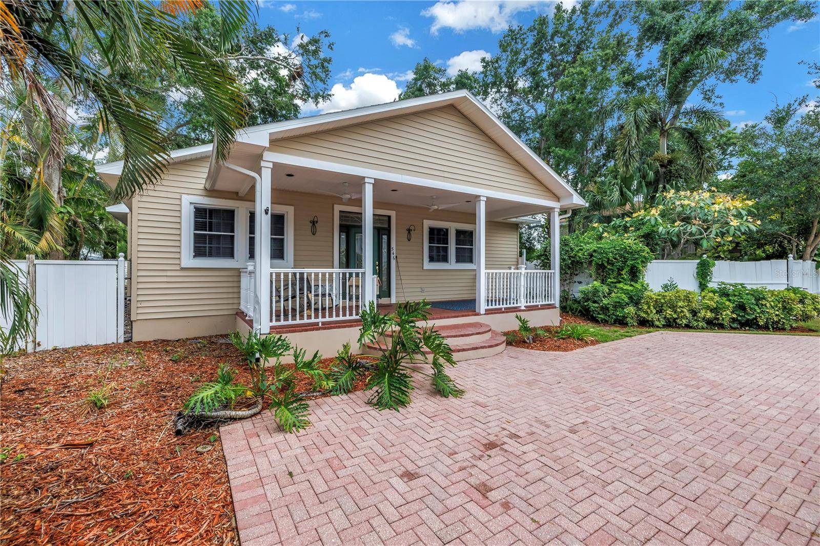 St Petersburg, FL 33704,546 26TH AVE N