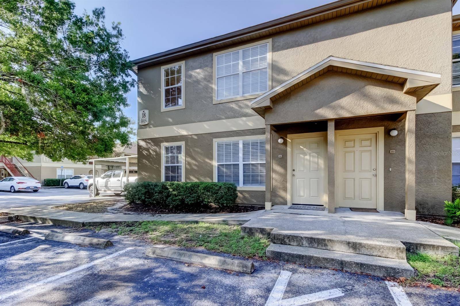5915 BRICKLEBERRY LN #103, Zephyrhills, FL 33541