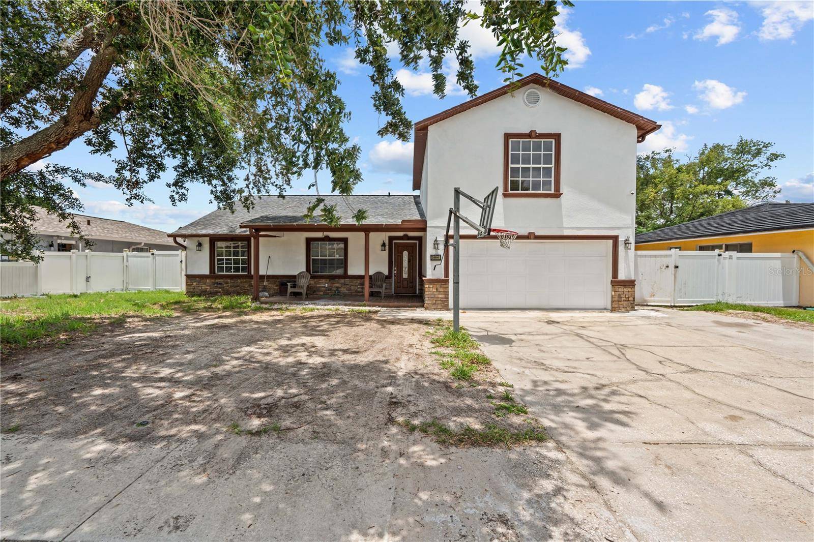 3104 APRICOT ST, Seffner, FL 33584
