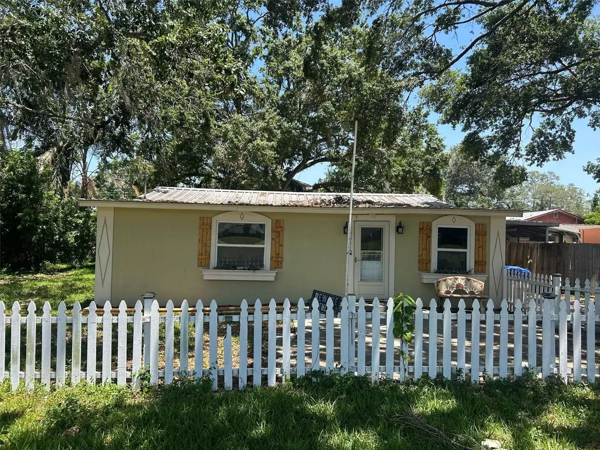 Tampa, FL 33615,8341 JUNE ST