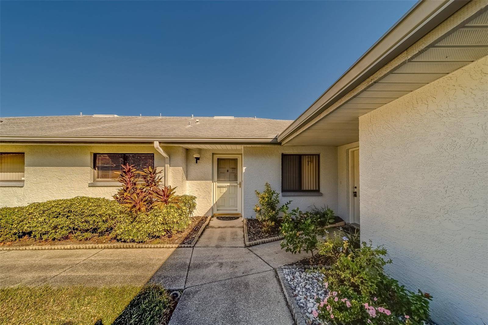 2725 COUNTRYSIDE BLVD #102, Clearwater, FL 33761