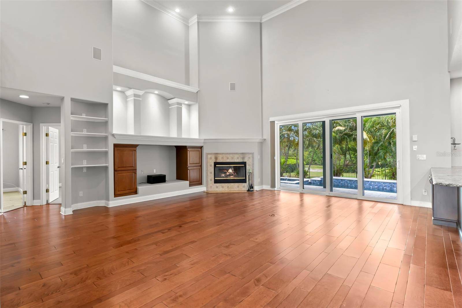 St Petersburg, FL 33703,1171 RED MAPLE CIR NE