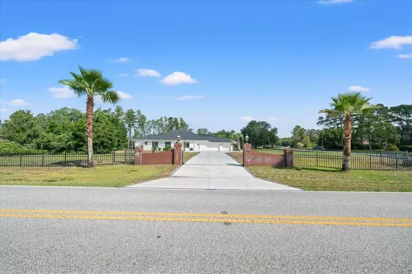 Weeki Wachee, FL 34613,11137 WOODLAND WATERS BLVD