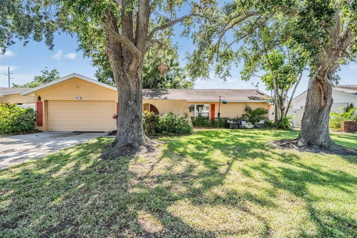 Seminole, FL 33772,8956 124TH WAY