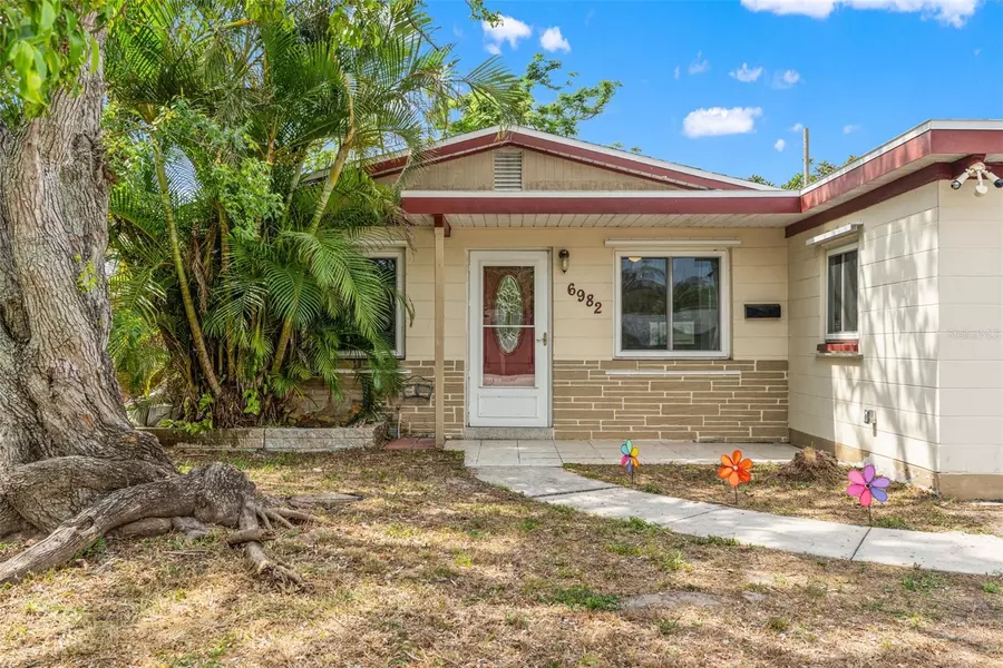 6982 78TH AVE N, Pinellas Park, FL 33781