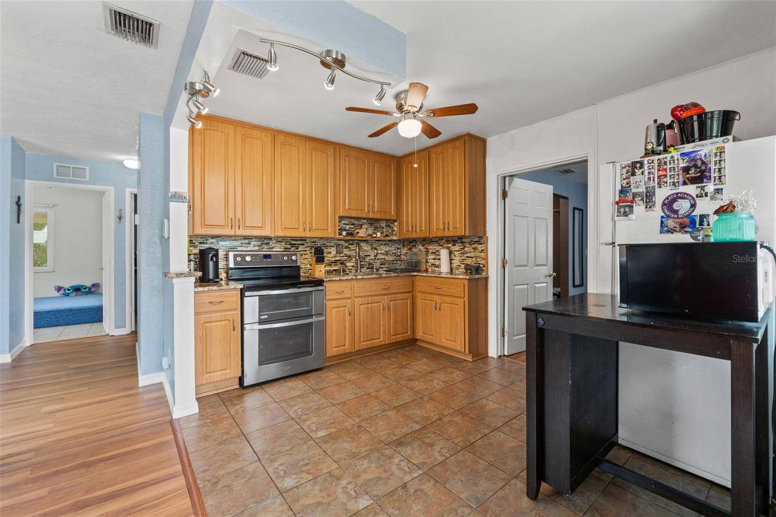Pinellas Park, FL 33781,6982 78TH AVE N