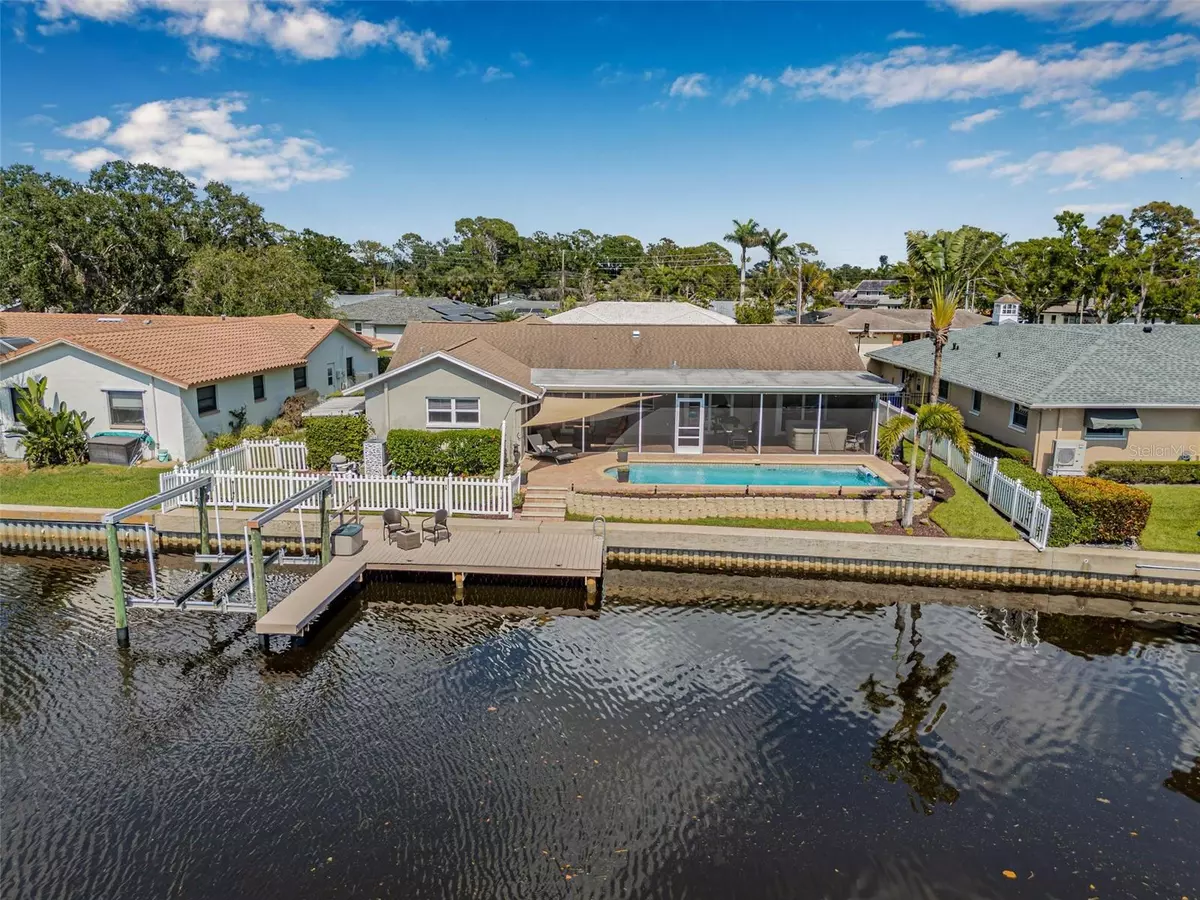 St Petersburg, FL 33703,5208 DENVER ST NE