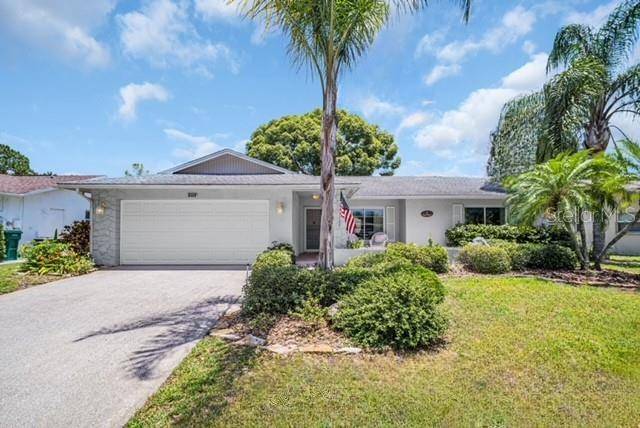 2113 MALCOLM DR, Palm Harbor, FL 34684