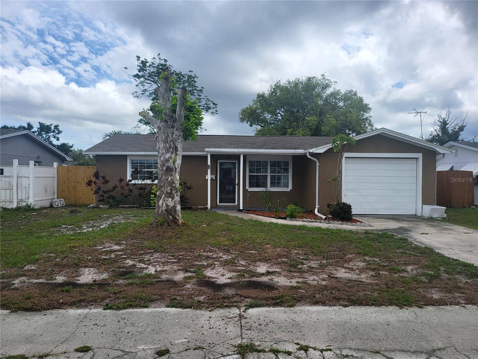 3136 HUNTINGTON RD, Holiday, FL 34691