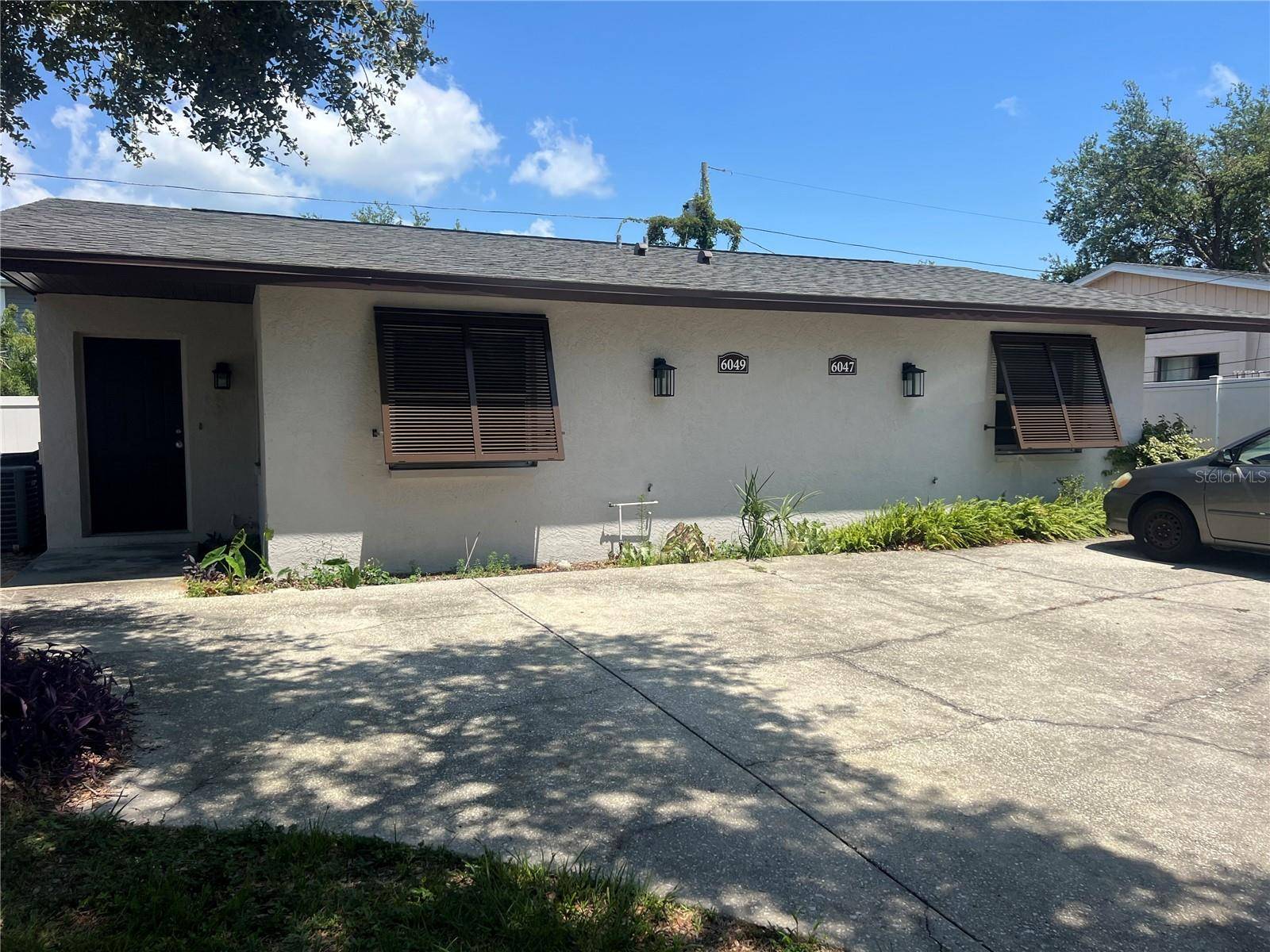 6047 & 6049 32ND ST N,  St Petersburg,  FL 33714