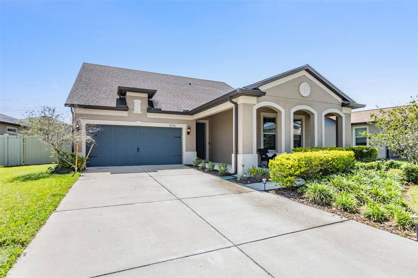 8296 OLIVE BROOK DR, Wesley Chapel, FL 33545