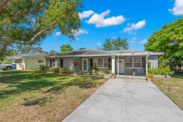 707 24TH ST SW, Largo, FL 33770
