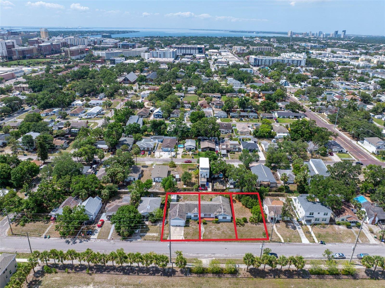 Tampa, FL 33607,1112 W LA SALLE ST