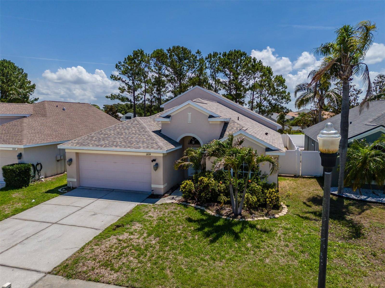 Holiday, FL 34691,2614 HAWK ROOST CT