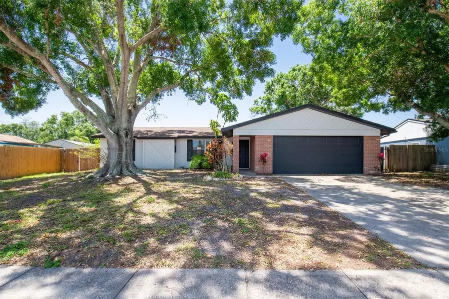 502 TIMBER BAY CIR E, Oldsmar, FL 34677