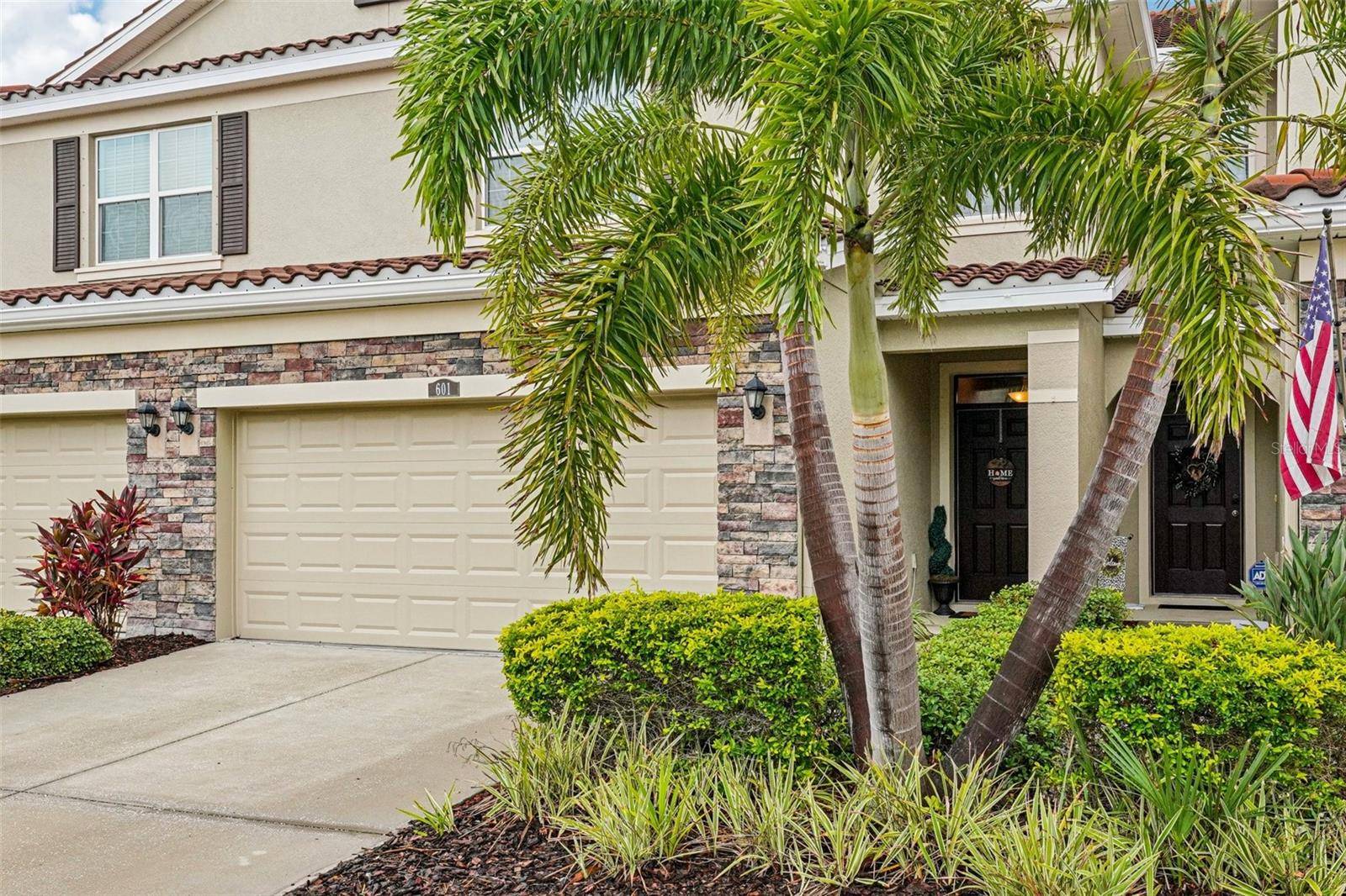 St Petersburg, FL 33703,601 52ND TER N