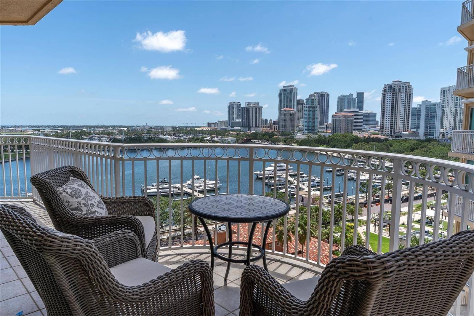 555 5TH AVE NE #1032, St Petersburg, FL 33701