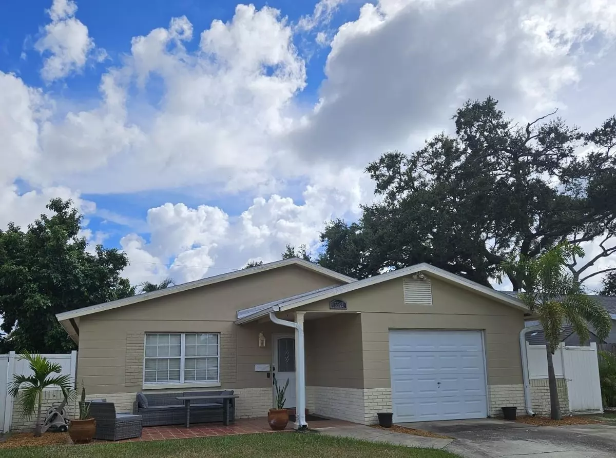 St Petersburg, FL 33710,5542 19TH AVE N