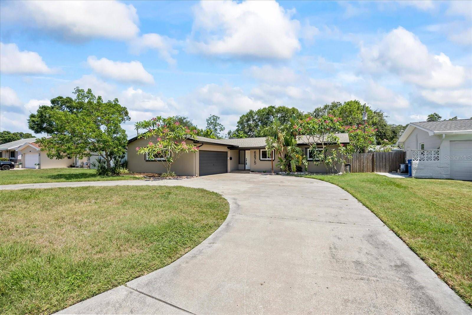 St Petersburg, FL 33710,6875 11TH AVE N
