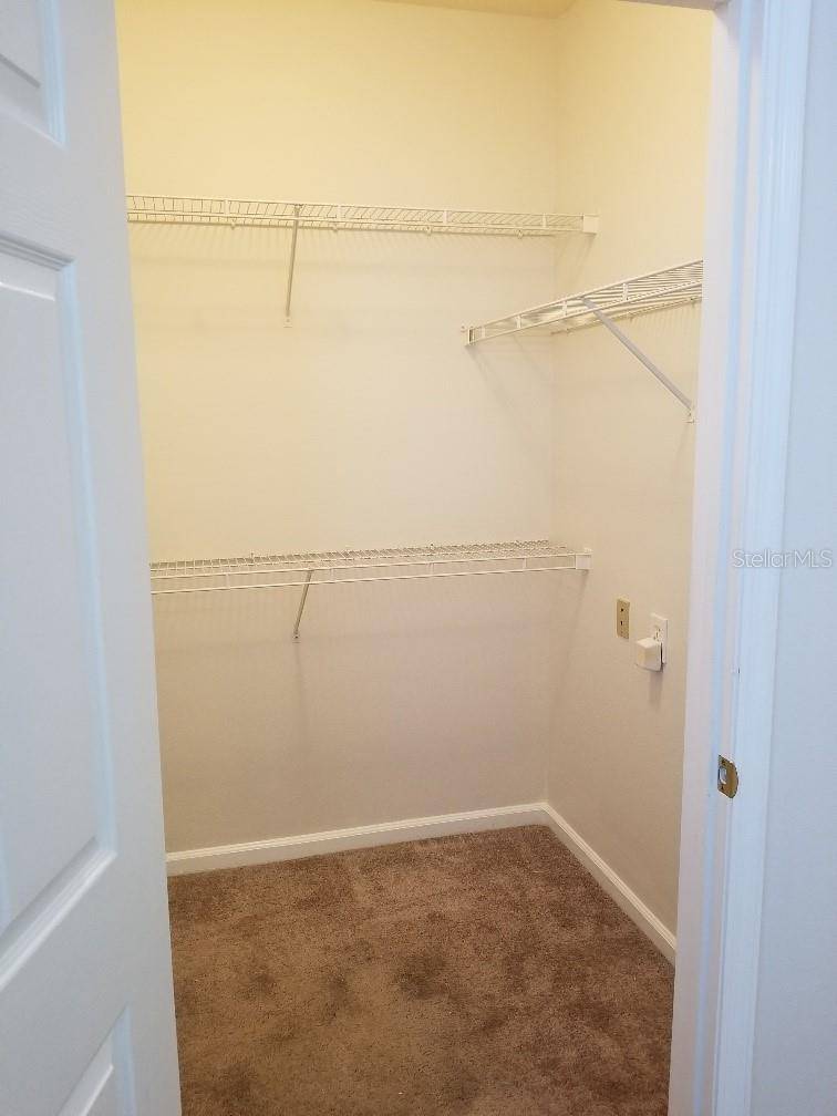 Tampa, FL 33607,5111 BAY CLUB CIR #5111
