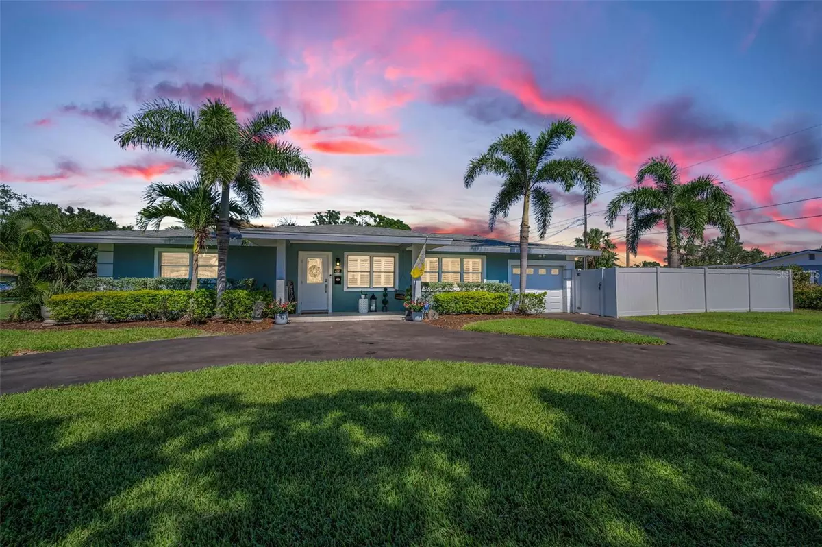 St Petersburg, FL 33703,4191 MAPLE ST NE