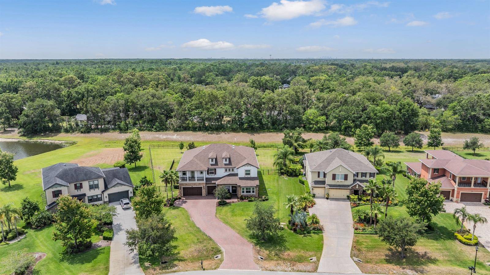 Lutz, FL 33559,17724 DAISY FARM DR