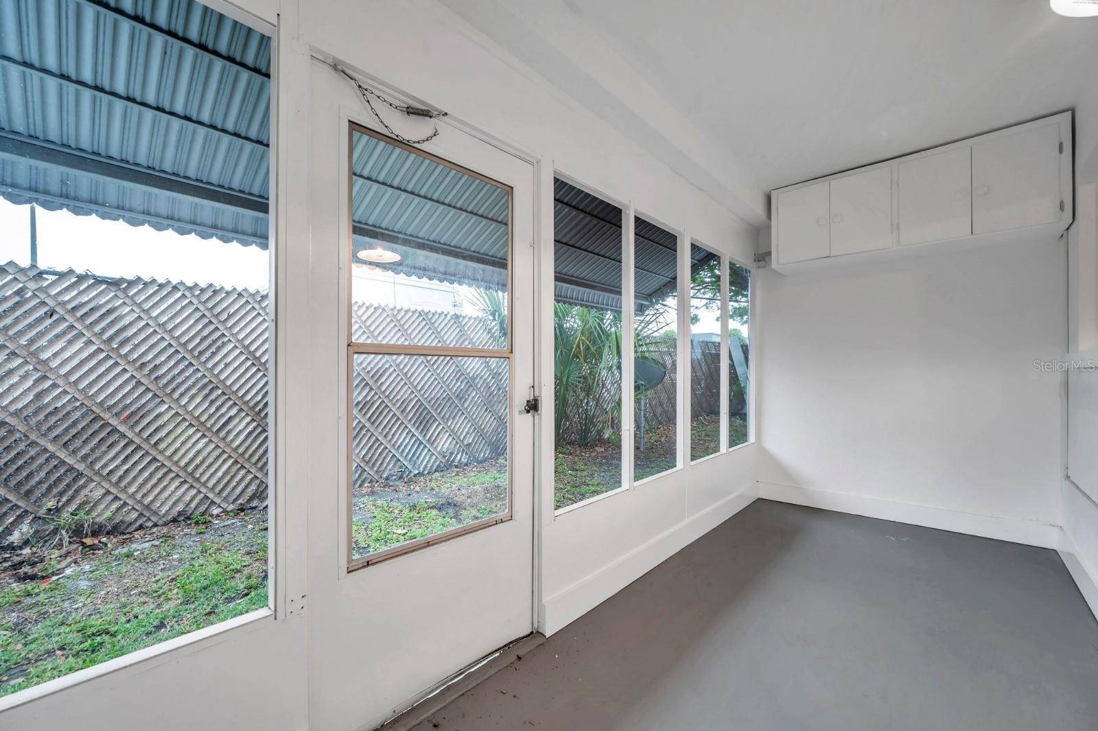 Clearwater, FL 33765,2353 SHELLEY ST #6
