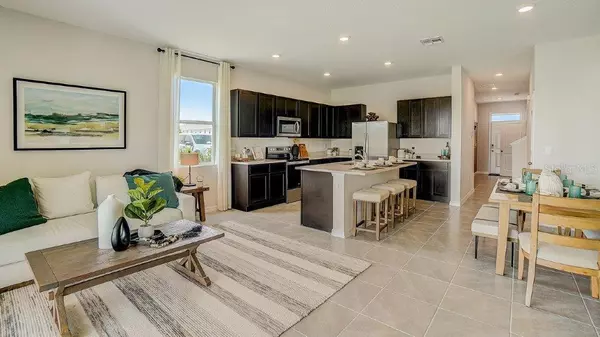 Ruskin, FL 33570,255 ROYAL SPOONBILL DR