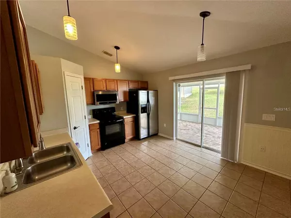 Dade City, FL 33525,13421 WATERFORD CASTLE DR