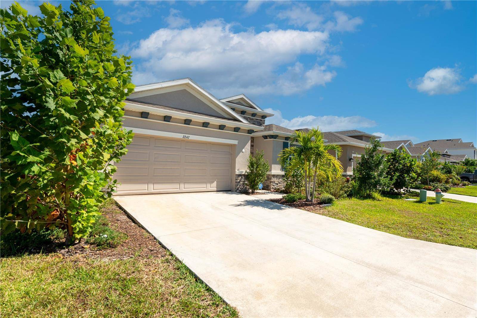 Sarasota, FL 34240,2247 MIDNIGHT PEARL DR