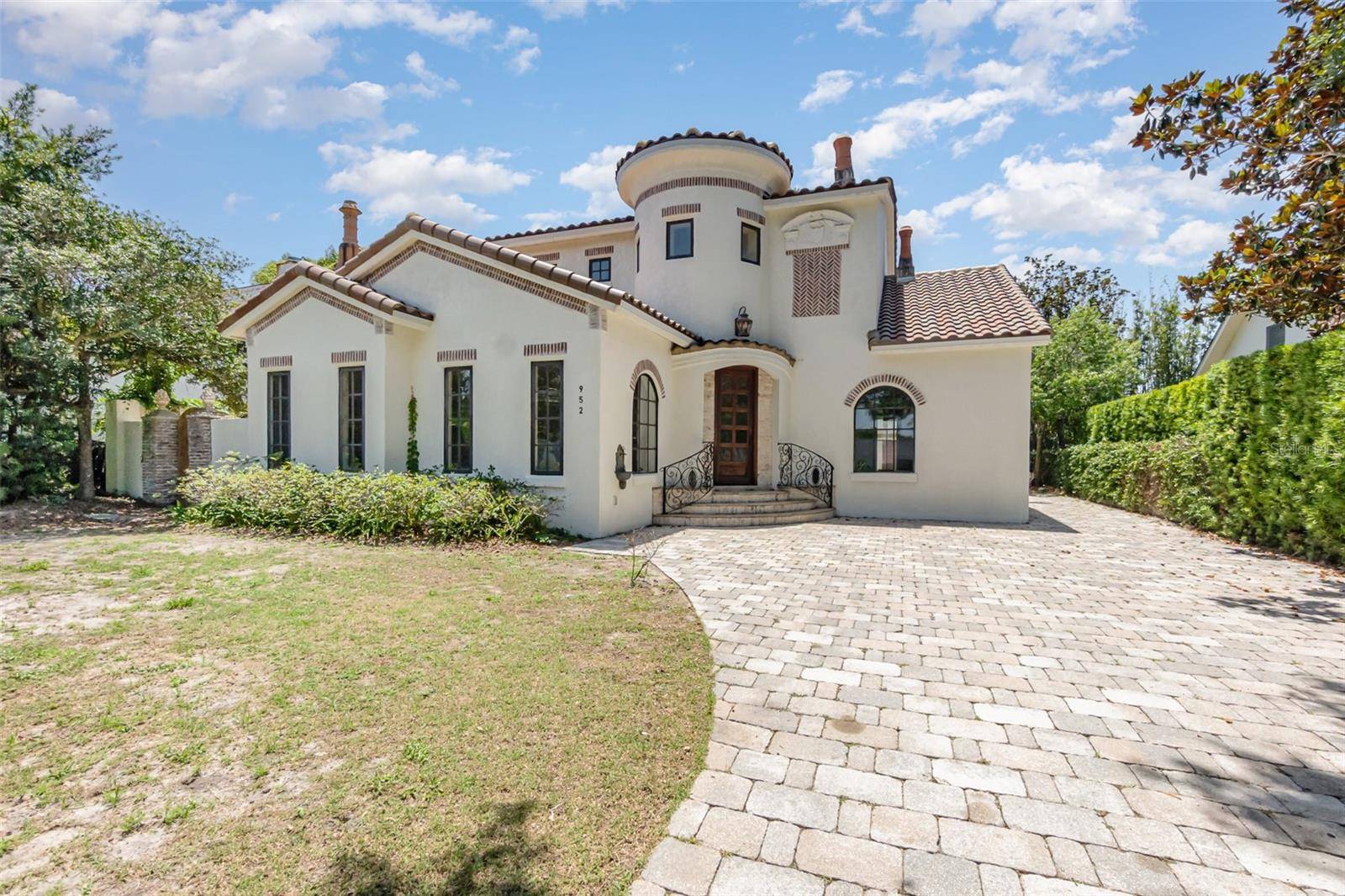Winter Park, FL 32789,952 MOSS LN