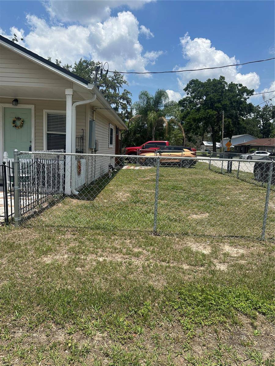 Seffner, FL 33584,11814 WASHINGTON ST