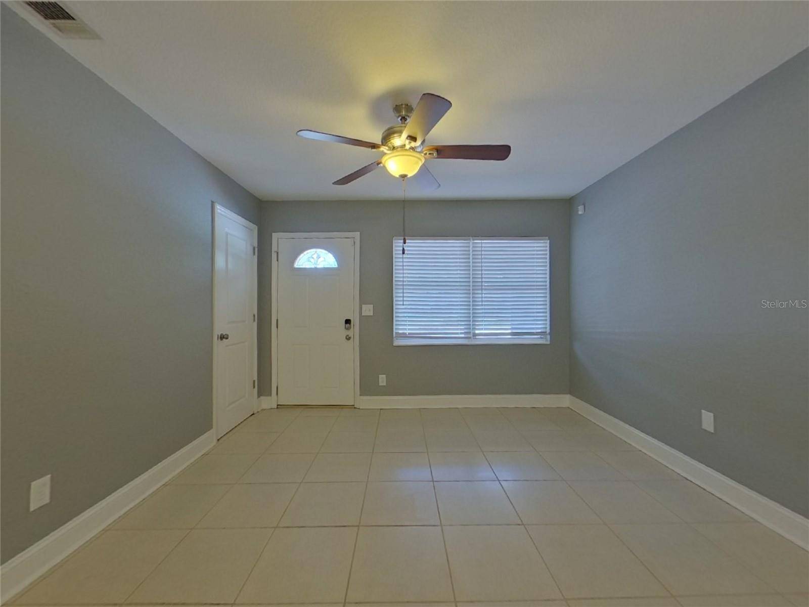 Clearwater, FL 33759,131 E VIRGINIA LN