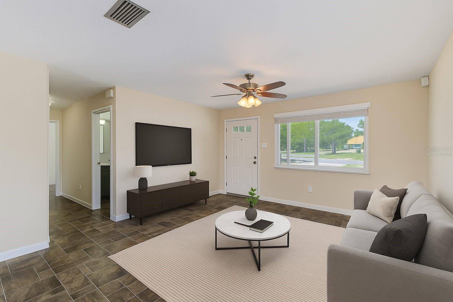 Brandon, FL 33511,521 E LUMSDEN RD