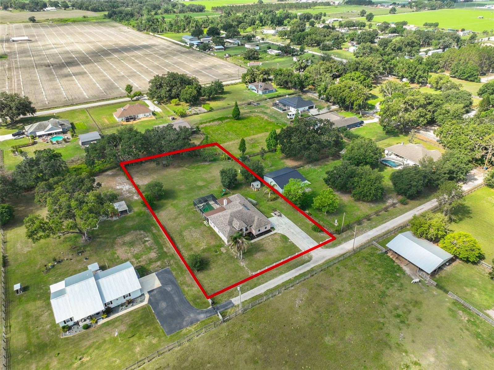 Plant City, FL 33567,611 ROBINSON OAKS LN