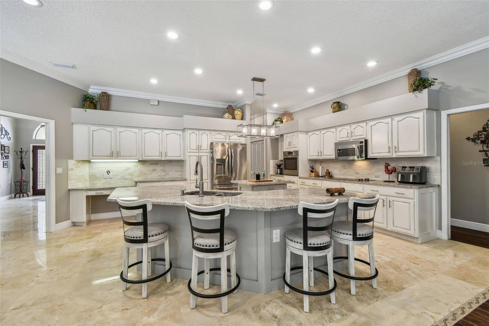 Oldsmar, FL 34677,1877 MUIRFIELD WAY