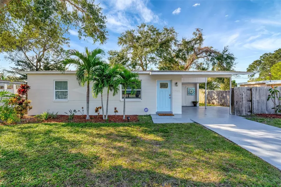 10664 STARKEY RD, Seminole, FL 33777