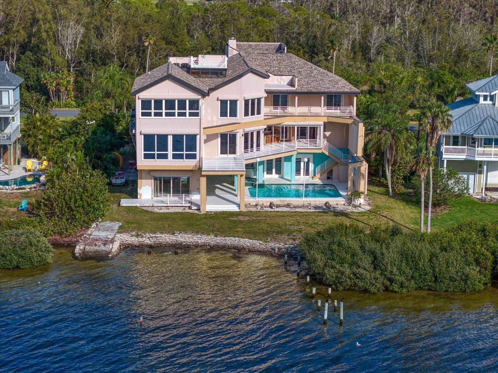 Crystal Beach, FL 34681,812 POINT SEASIDE DR